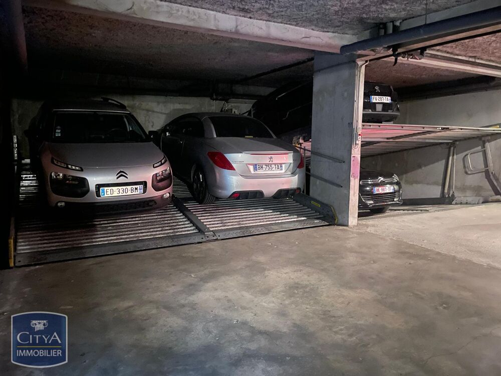 location Parking / Garage Lyon 4