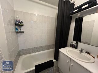 location Appartement - 2 pièce(s) - 48 m² Hennebont (56700)