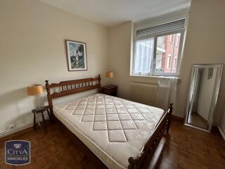  Appartement à louer 4 pièces 64 m²