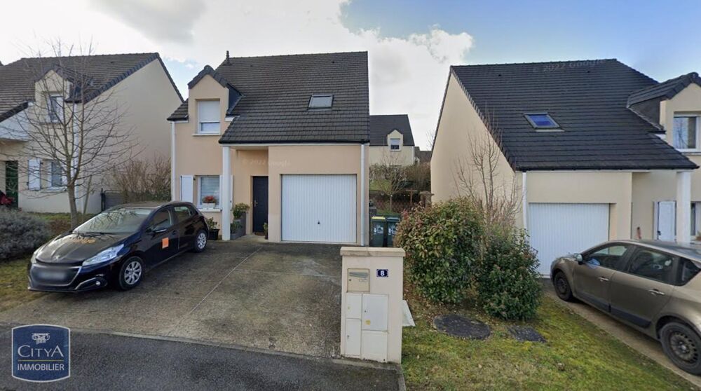 EXCLUSIVITÉ - MAISON 4 PIÈCES AVEC TERRASSE En location ....