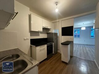 Appartement à louer 3 pièces 55 m²