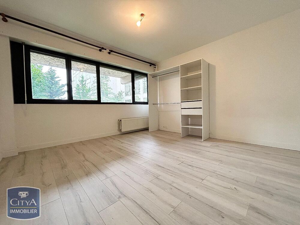 location Appartement - 1 pièce(s) - 28 m² Villejuif (94800)