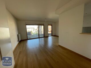  Appartement à louer 3 pièces 78 m²