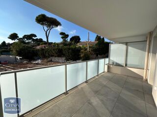  Appartement à louer 3 pièces 64 m²