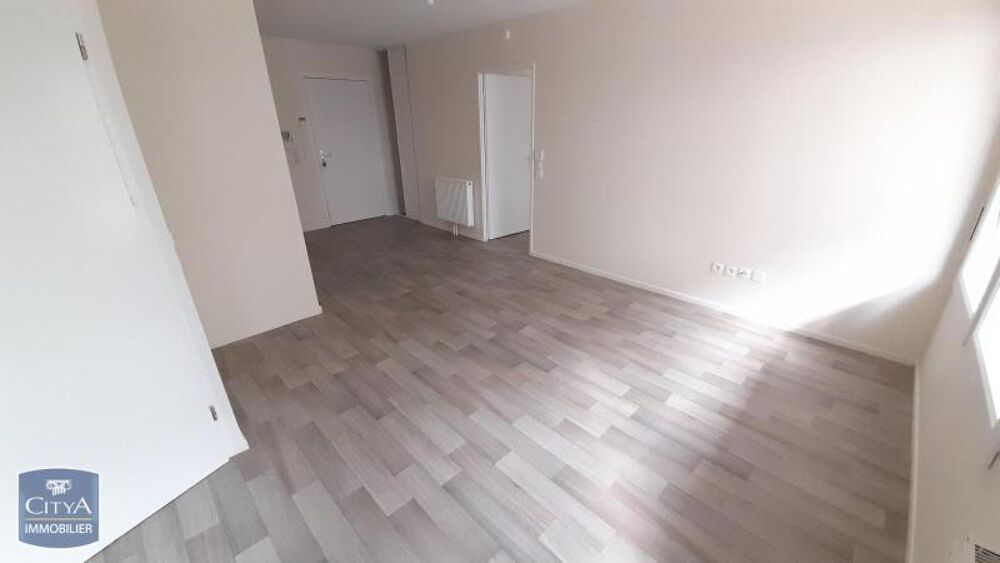 À LOUER : Appartement T2 situé à Douai, dans le départem....