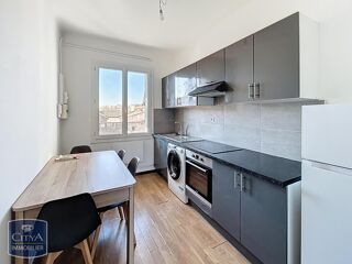 Appartement à louer 3 pièces 63 m²