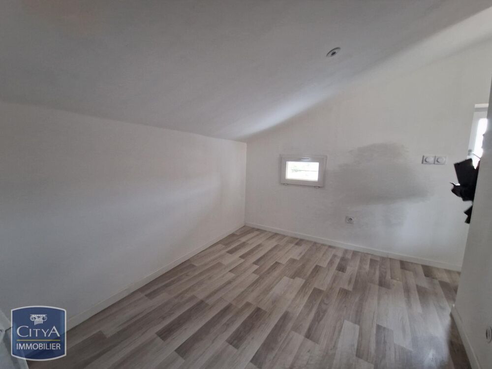 A LOUER - T2 AVEC BALCON Situé à Draguignan (83300), cet....