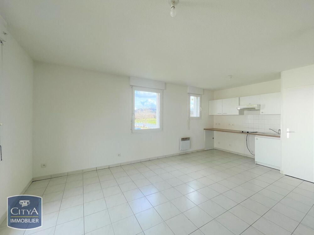 location Appartement - 2 pièce(s) - 46 m² Pineuilh (33220)