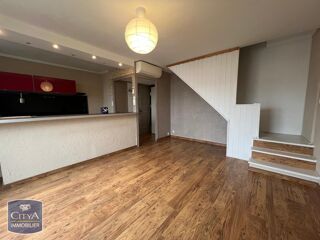  Appartement à louer 3 pièces 53 m²