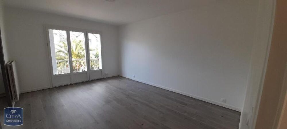 LA BAULE hyper centre venez découvrir cet appartement de....