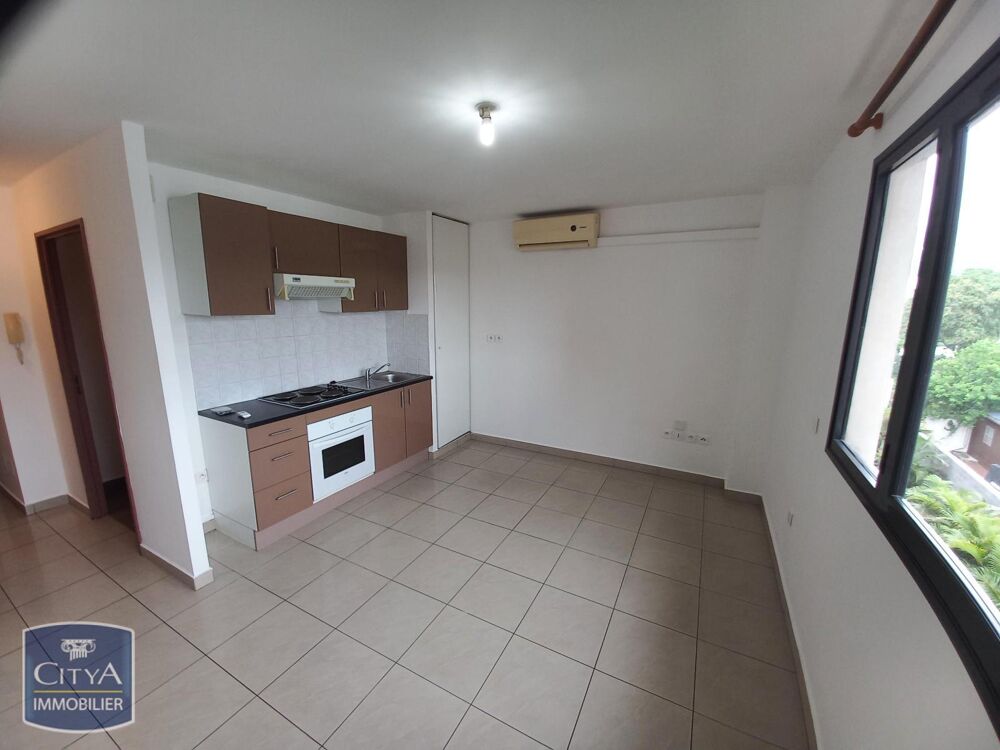 location Appartement - 1 pièce(s) - 23 m² La Possession (97419)