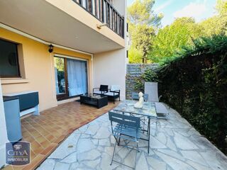  Appartement à louer 2 pièces 28 m²