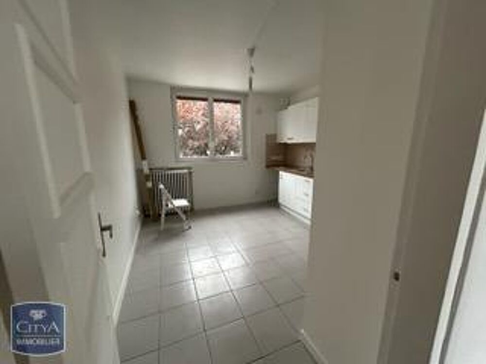 location Appartement - 4 pièce(s) - 98 m² Livry-Gargan (93190)