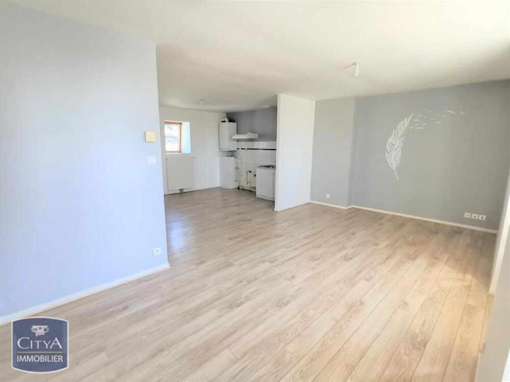 À LOUER : Découvrez cet appartement T3 spacieux et lumin....