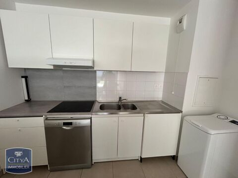  Appartement  louer 4 pices 82 m