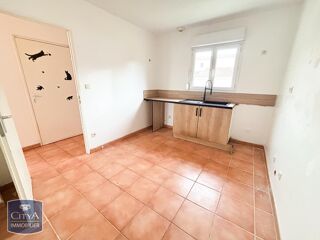  Villa � louer 4 pi�ces 80 m� Lavalette