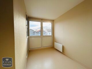  Appartement à louer 2 pièces 65 m²