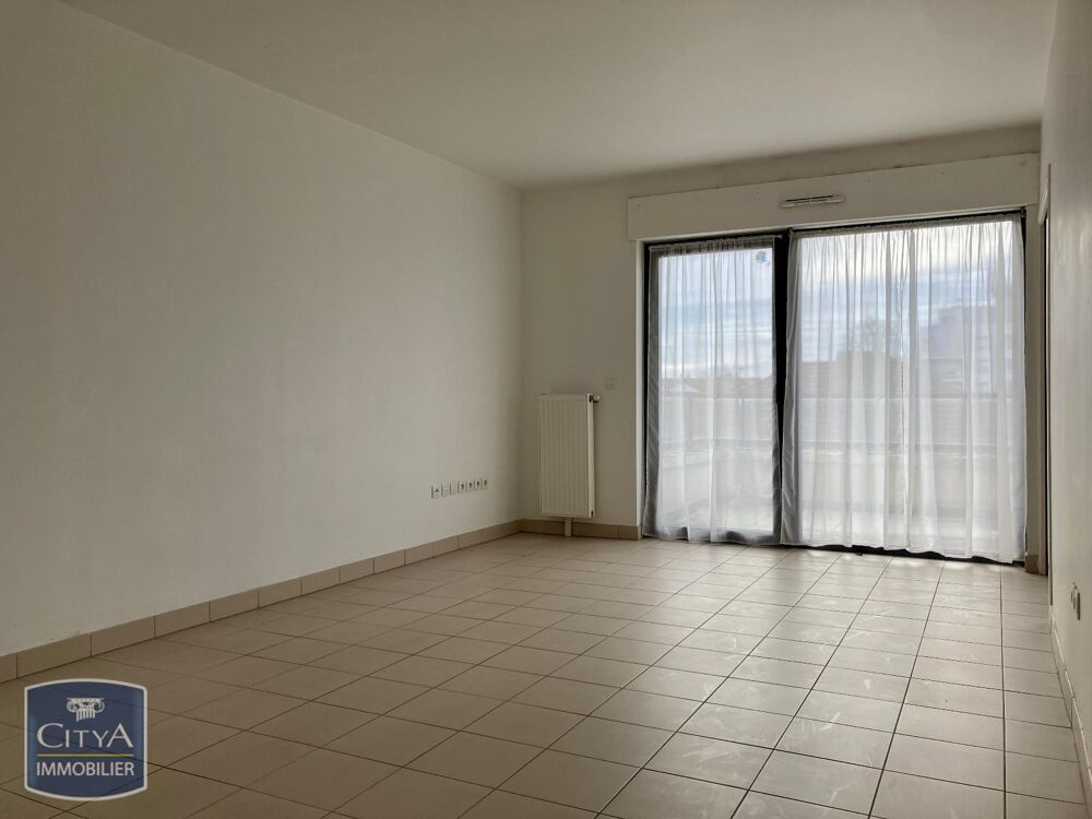 Appartement a louer  - 3 pièce(s) - 79.32 m2 - Surfyn