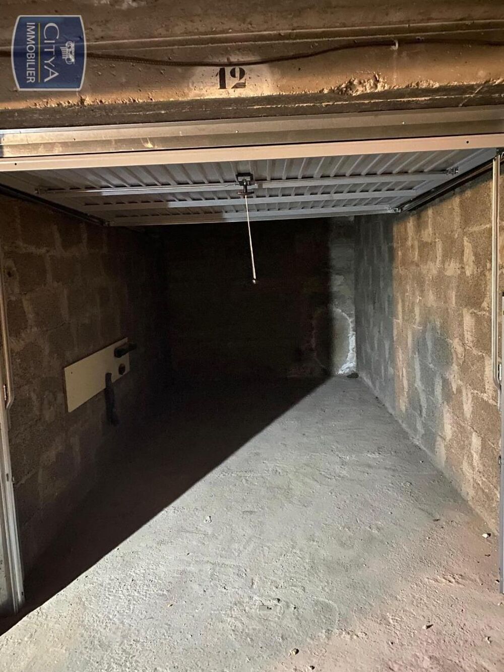 location Parking / Garage Grenoble (38100)