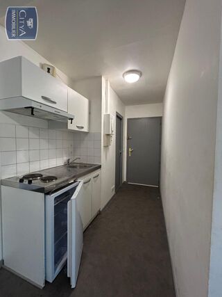  Appartement à louer 1 pièce 24 m²