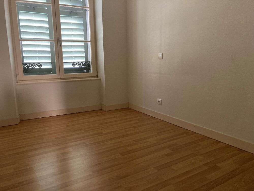 **À LOUER : Appartement rénové T2 à Montbéliard !** Déco....