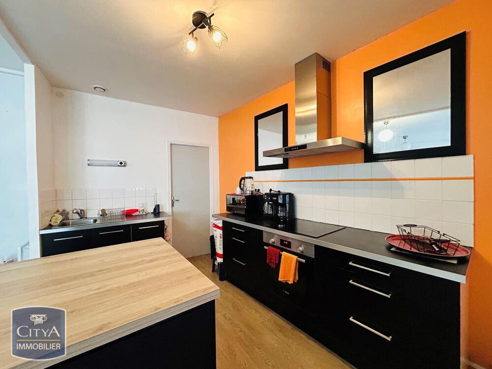 location Appartement - 3 pièce(s) - 81 m² Saint-Brieuc (22000)