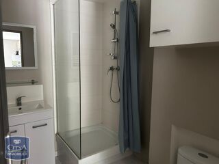  Appartement à louer 1 pièce 28 m²