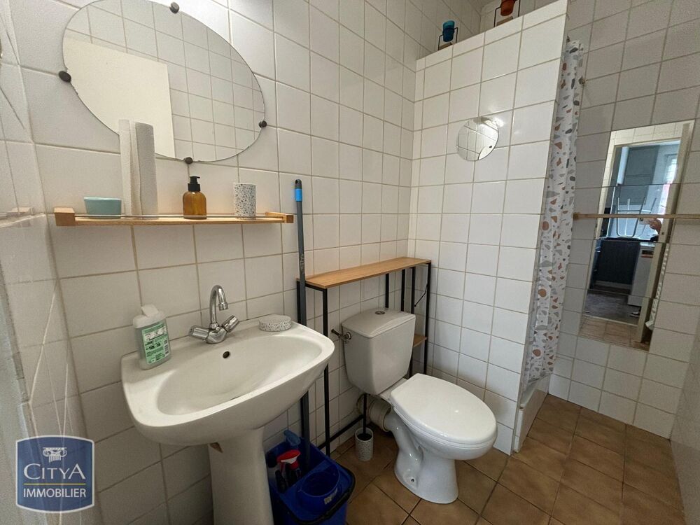 CHU - A LOUER - APPARTEMENT T1 MEUBLE - NANTES CHU / OLI....