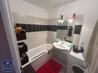  Appartement à louer 3 pièces 63 m²