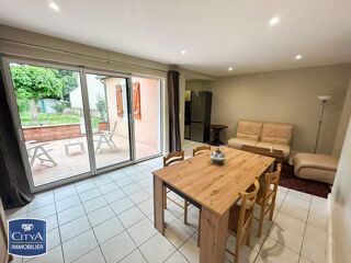  Appartement à louer 3 pièces 66 m²