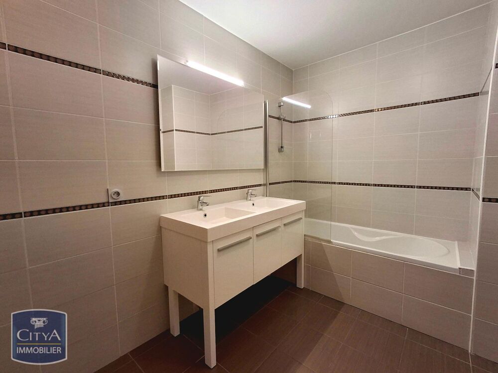 location Appartement - 5 pièce(s) - 116 m² Clermont-Ferrand (63000)