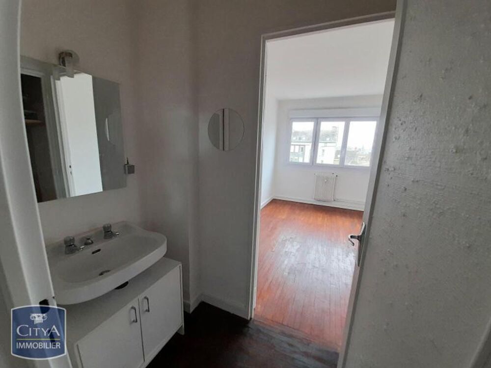 location Appartement - 5 pièce(s) - 99 m² Châlons-en-Champagne (51000)