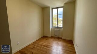  Appartement à louer 3 pièces 61 m²