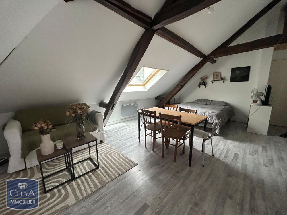 République - À LOUER : Appartement T1 situé au coeur du c....