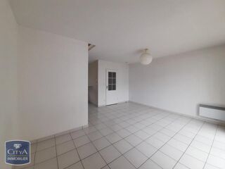  Appartement à louer 3 pièces 64 m²