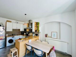  Appartement � vendre 4 pi�ces 98 m�