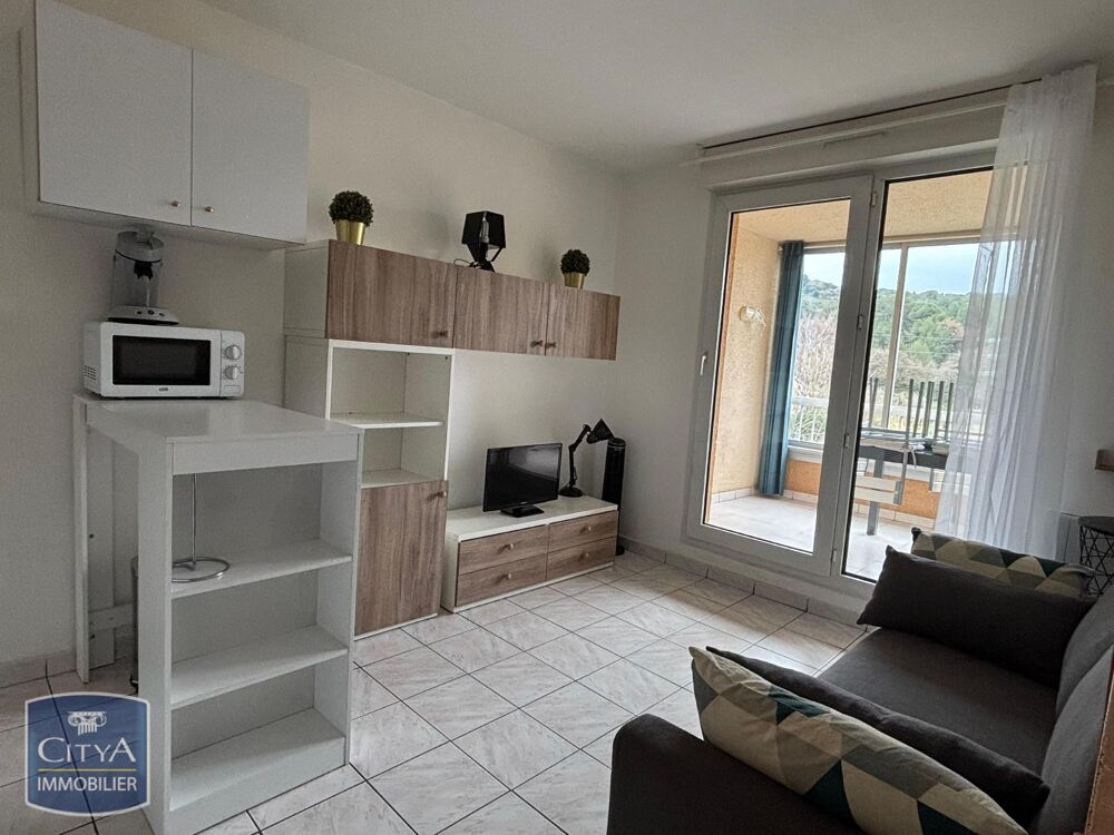 location Appartement - 1 pièce(s) - 24 m² Sanary-sur-Mer (83110)