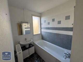  Appartement à louer 3 pièces 58 m²