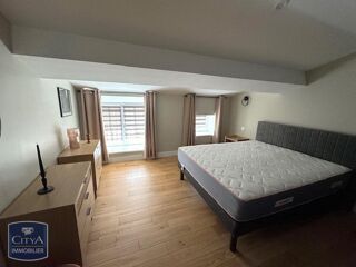  Appartement à louer 2 pièces 72 m²