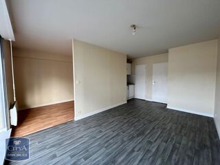 Appartement à louer 2 pièces 38 m²