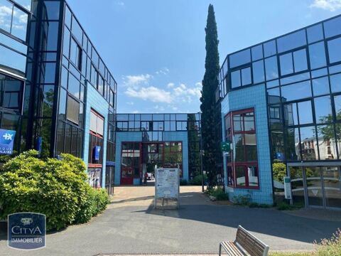 JOUE LES TOURS A louer bureau de 22m2 climatis&eacute;. Il c... 420 37300 Joue les tours