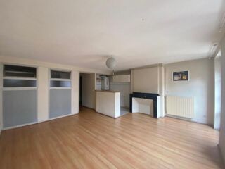  Appartement à louer 3 pièces 58 m²