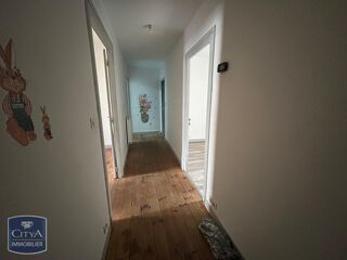  Appartement à louer 2 pièces 63 m²