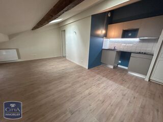  Appartement à louer 1 pièce 32 m²