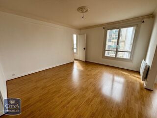  Appartement à louer 4 pièces 88 m²