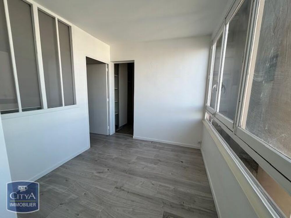 location Appartement - 2 pièce(s) - 50 m² Paris 19