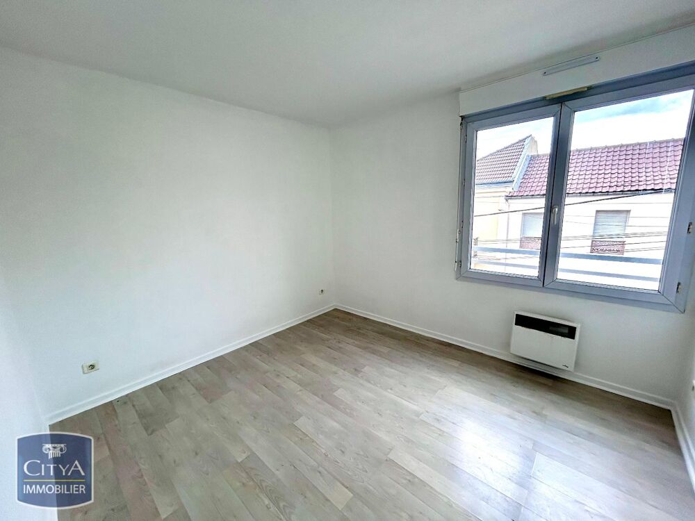 À LOUER : Appartement rénové T3 situé à Livry-Gargan ave....
