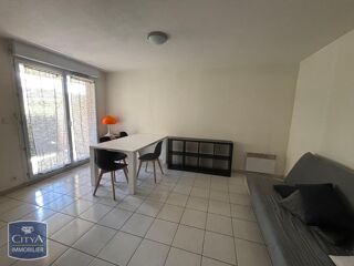  Appartement à louer 3 pièces 60 m²