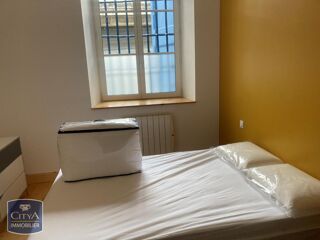  Appartement à louer 2 pièces 45 m²