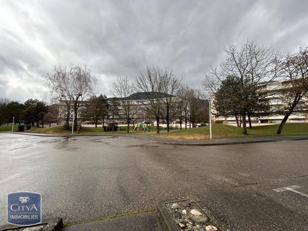 location Parking / Garage Saint-Martin-d'Hères (38400)